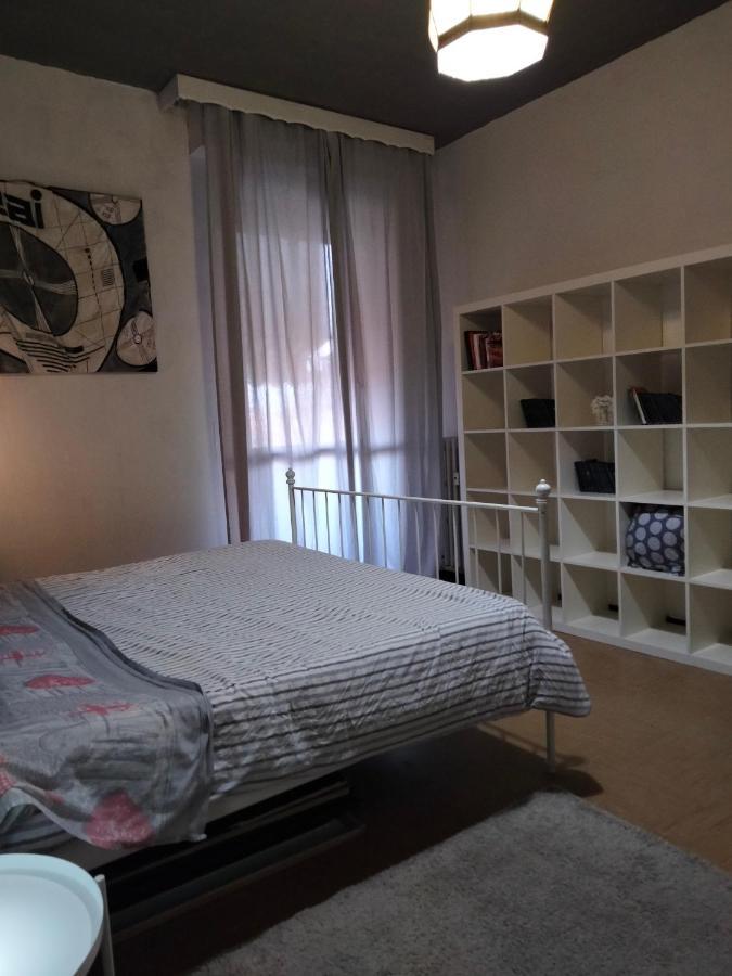 Grey And Withe Room Флоренция Екстериор снимка